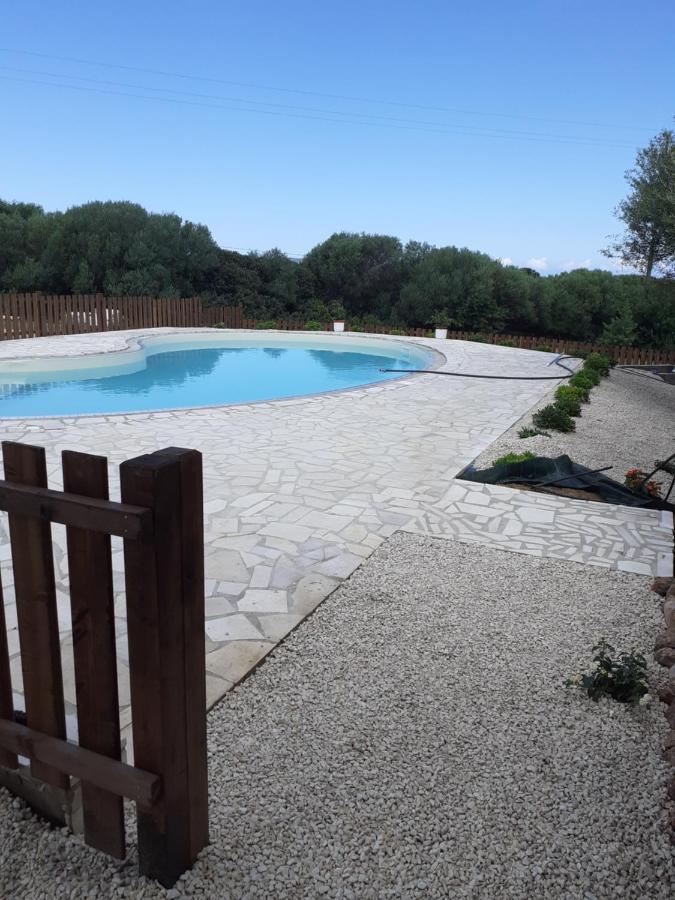 Gli Olivastri Con Piscina,Solarium, Vista Mare ,Sole -Mare E Tanta Natura ,Climatizzatore,Wifi アリエントゥ エクステリア 写真