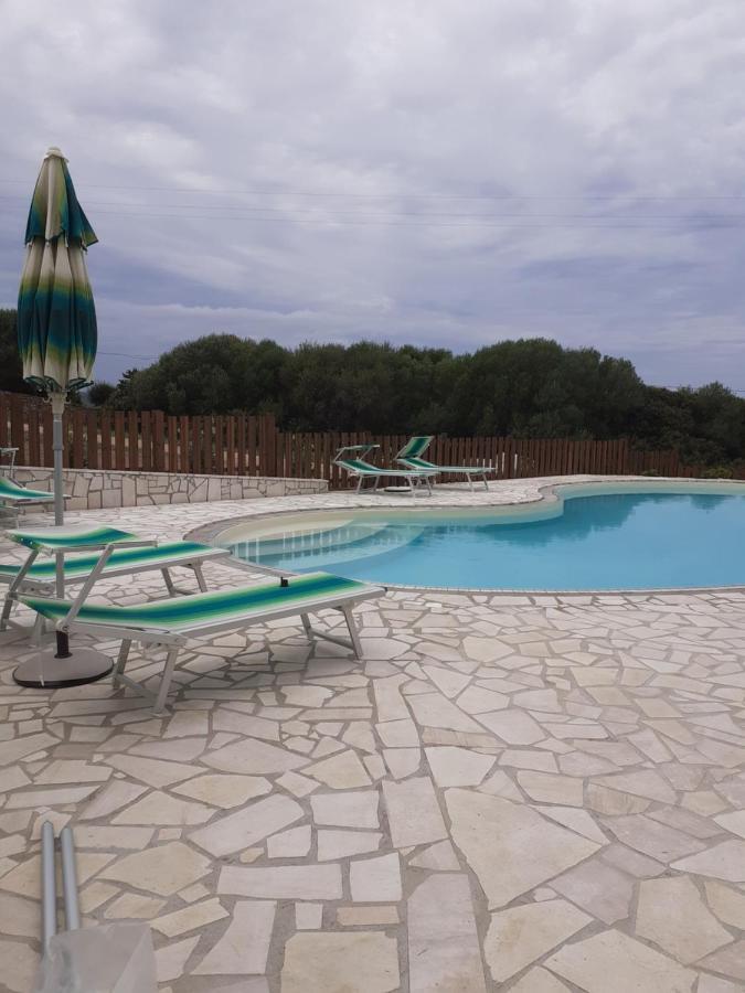 Gli Olivastri Con Piscina,Solarium, Vista Mare ,Sole -Mare E Tanta Natura ,Climatizzatore,Wifi アリエントゥ エクステリア 写真