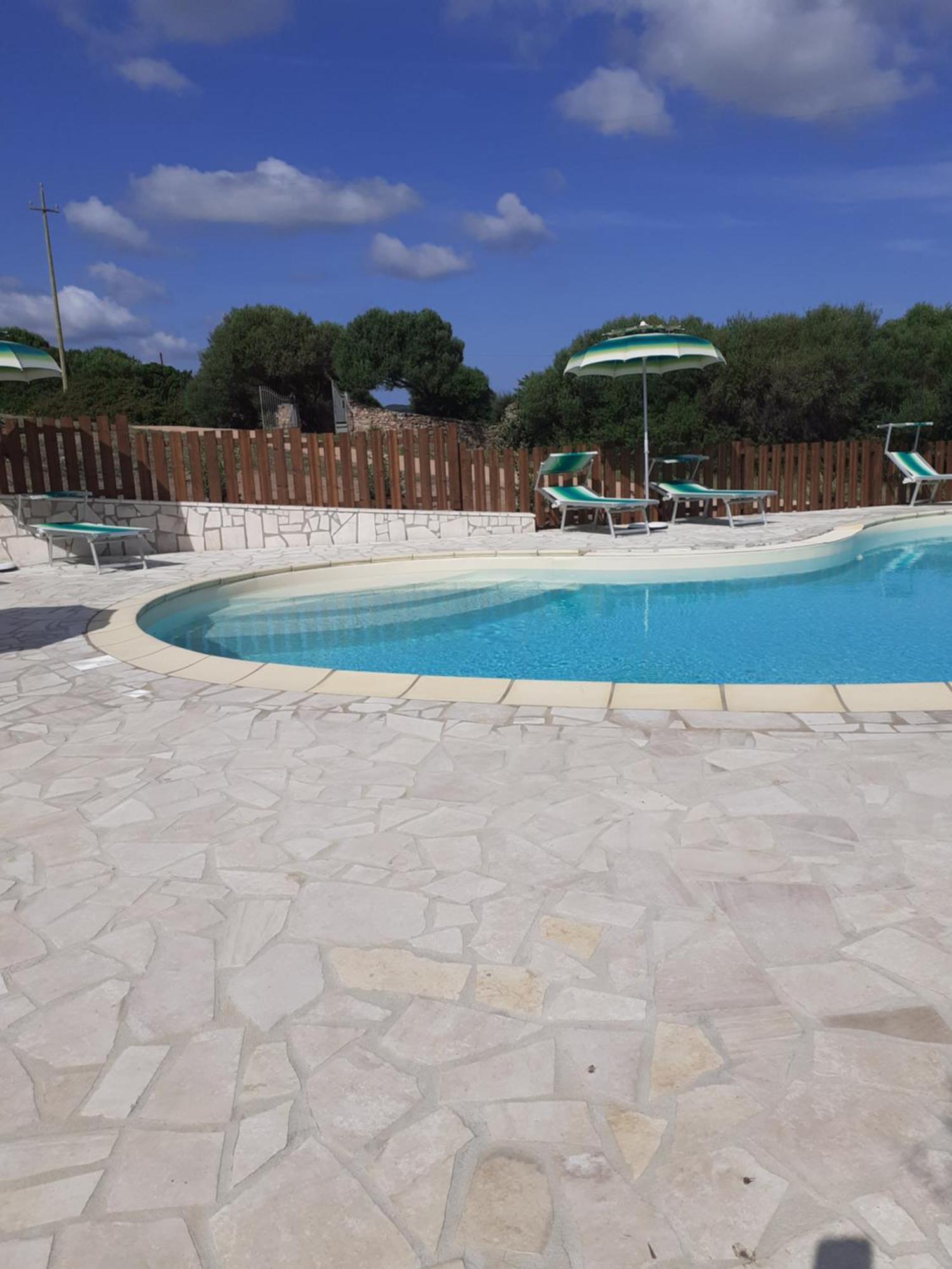 Gli Olivastri Con Piscina,Solarium, Vista Mare ,Sole -Mare E Tanta Natura ,Climatizzatore,Wifi アリエントゥ エクステリア 写真